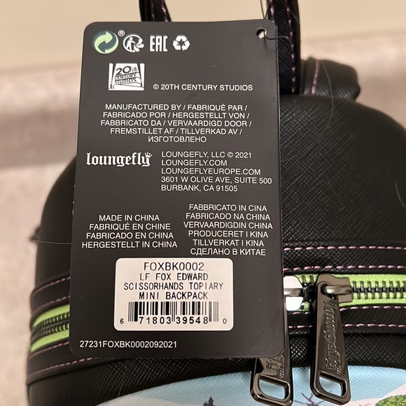 Loungefly Disney Edward Scissorhands Topiary Mini Backpack NWT - Picture 5 of 11